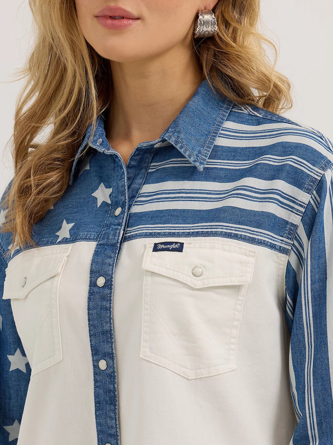 Wrangler Ladies Pieced Boyfriend Denim Western Snap Shirt - Stars N Stripes - 112362252