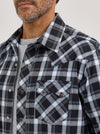 Wrangler Men's Retro Long Sleeve Sawtooth Snap Pocket Western Shirt-112368077