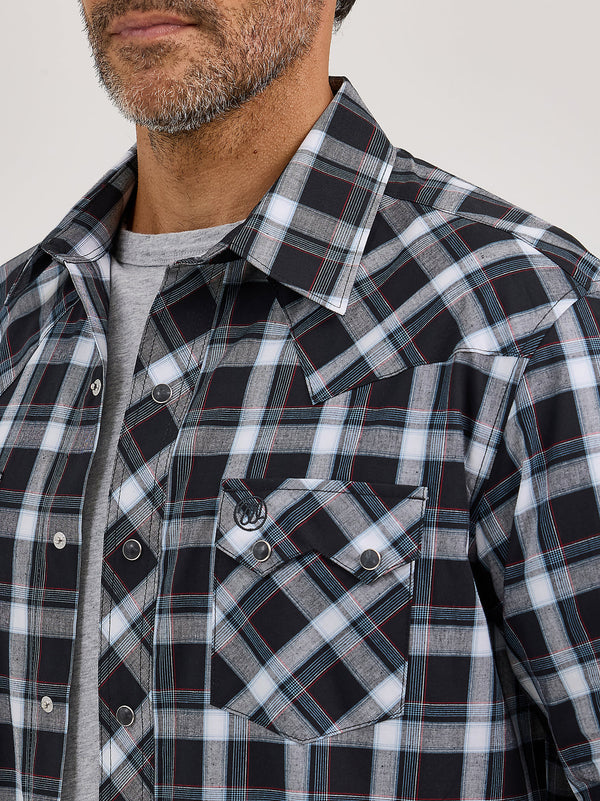 Wrangler Men's Retro Long Sleeve Sawtooth Snap Pocket Western Shirt-112368077