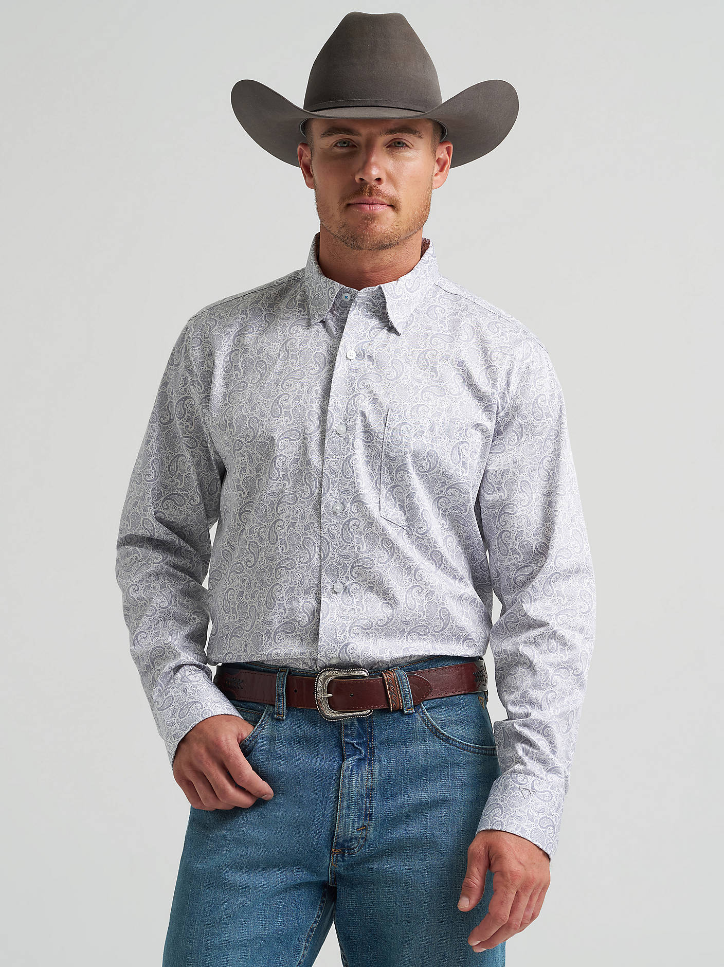 Wrangler Men's Cody Johnson One Pocket Button Down Shirt Charcoal Paisley-112374476