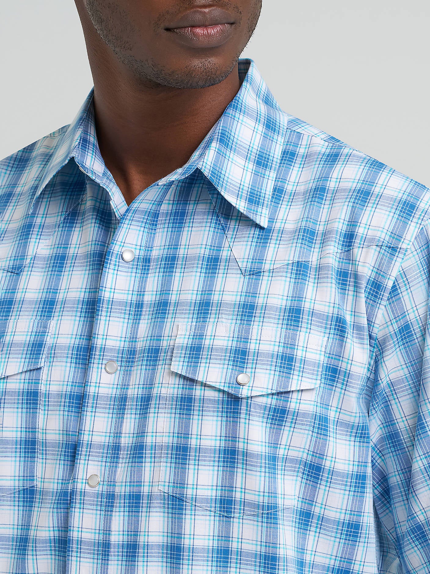 Wrangler Men's Wrinkle Resist Short Sleeve Blue Plaid Snap Shirt-112374834