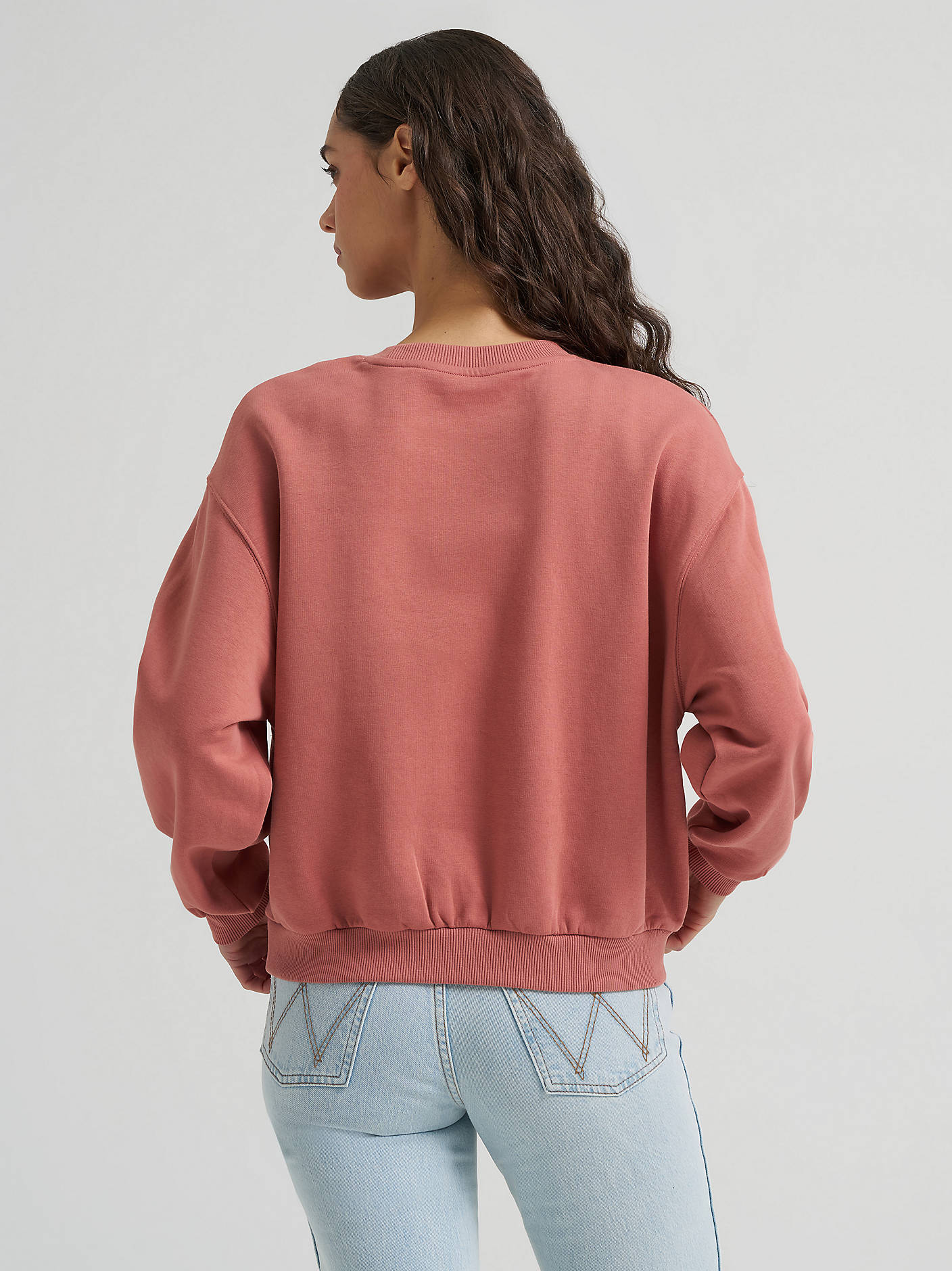 Wrangler Ladies Logo Canyon Crew Pullover Rose 112380254