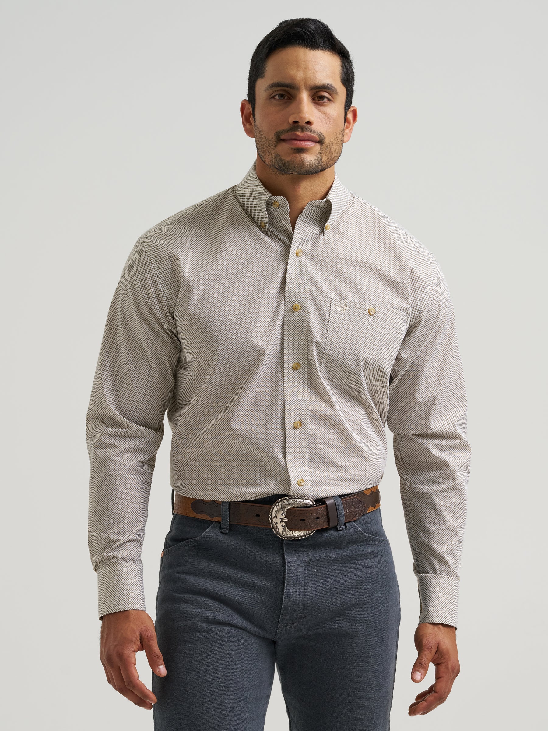 Wrangler Men's Brown Classic Long Sleeve Shirt - 112381623