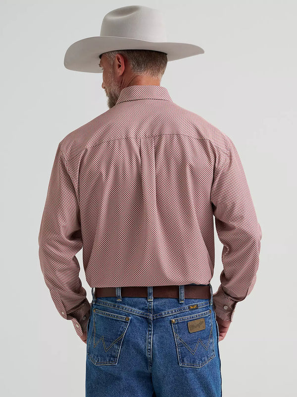 Wrangler® Men's George Strait™ Performance Button Down Shirt -112381955