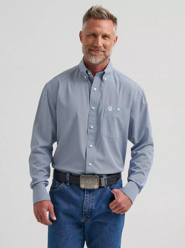 Wrangler® Men's George Strait™ Performance Button Down Shirt -112381964