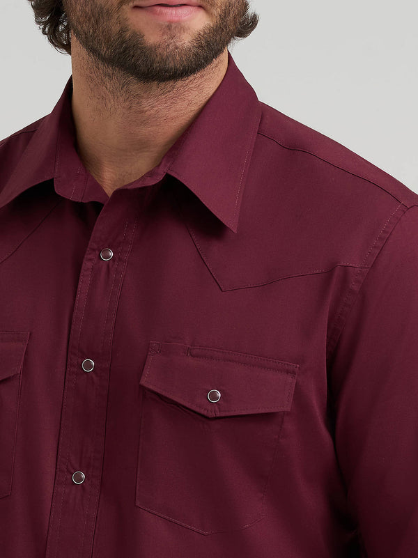Wrangler Men's Long Sleeve Solid Broadcloth Western Snap Shirt - Burgundy - 112382003