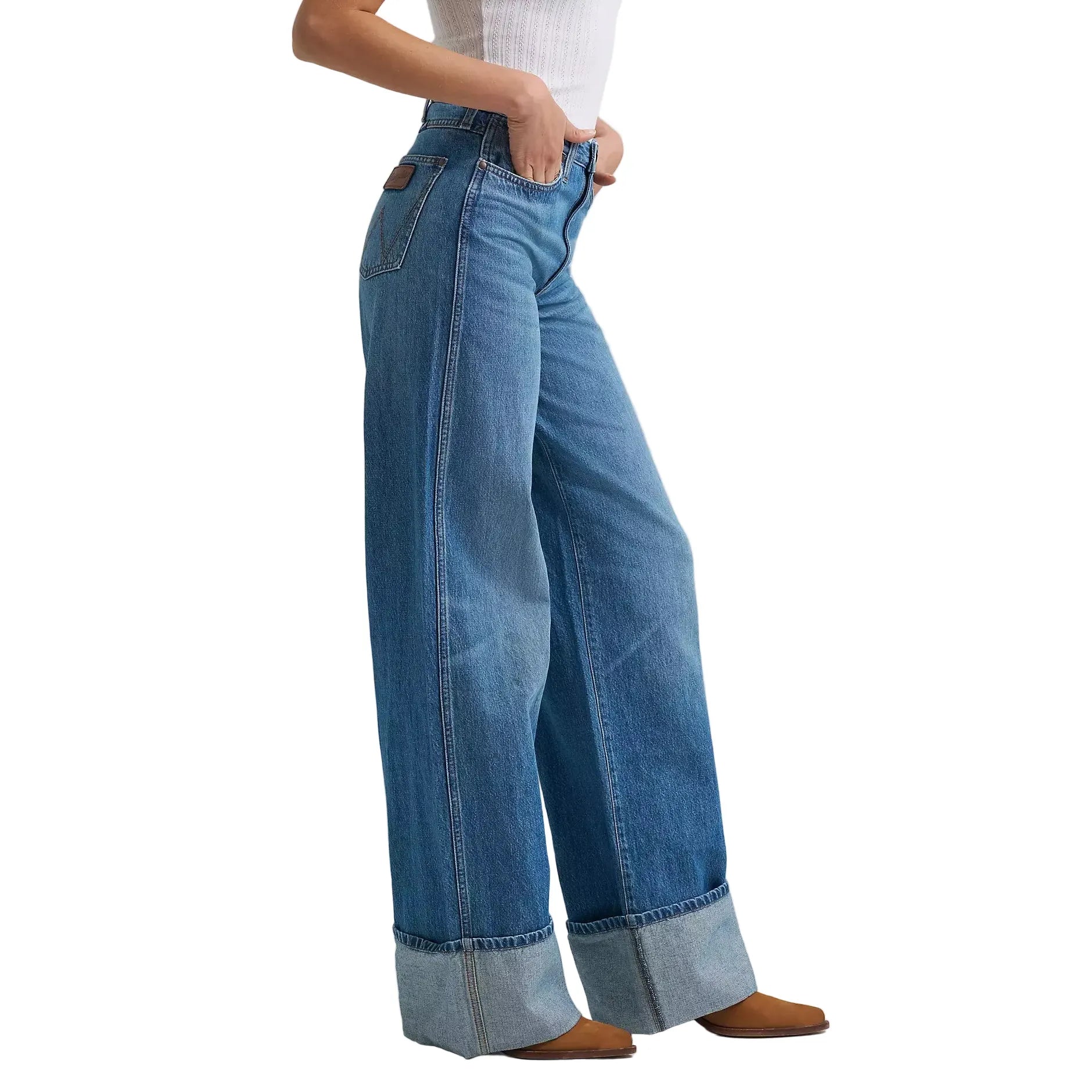 Wrangler Ladies Retro Bailey High Rise Wide Leg Cuffed Jean - 112382266