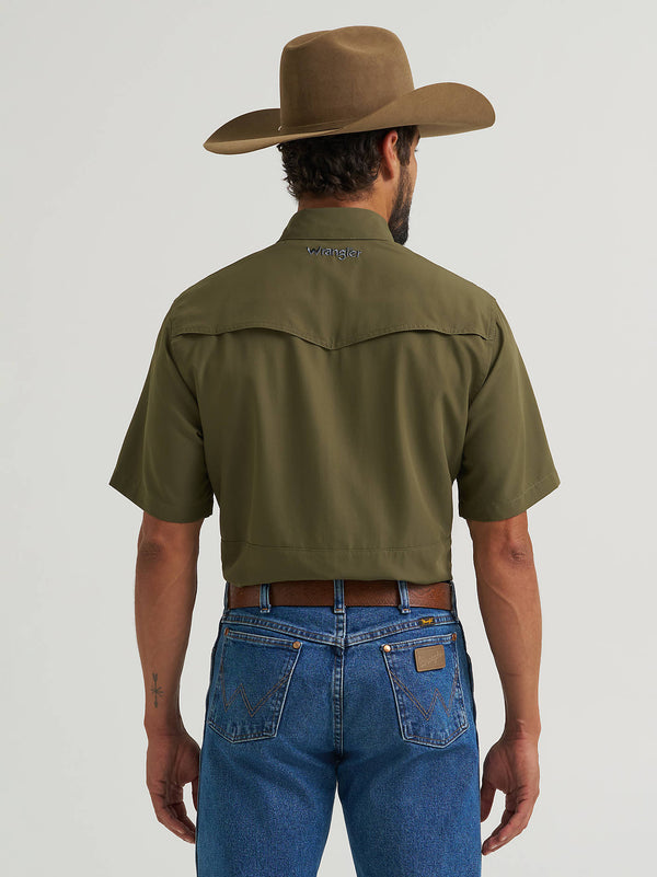 Wrangler Mens Olive All Terrain Gear Performance Solid Shirt-112382383
