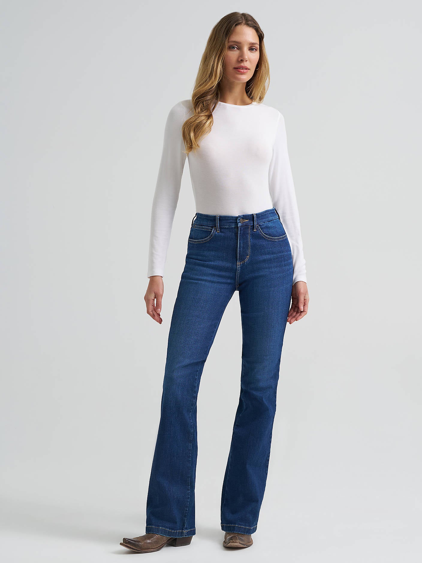 Wrangler Ladies Bespoke High Rise Bootcut Jean - 112382691