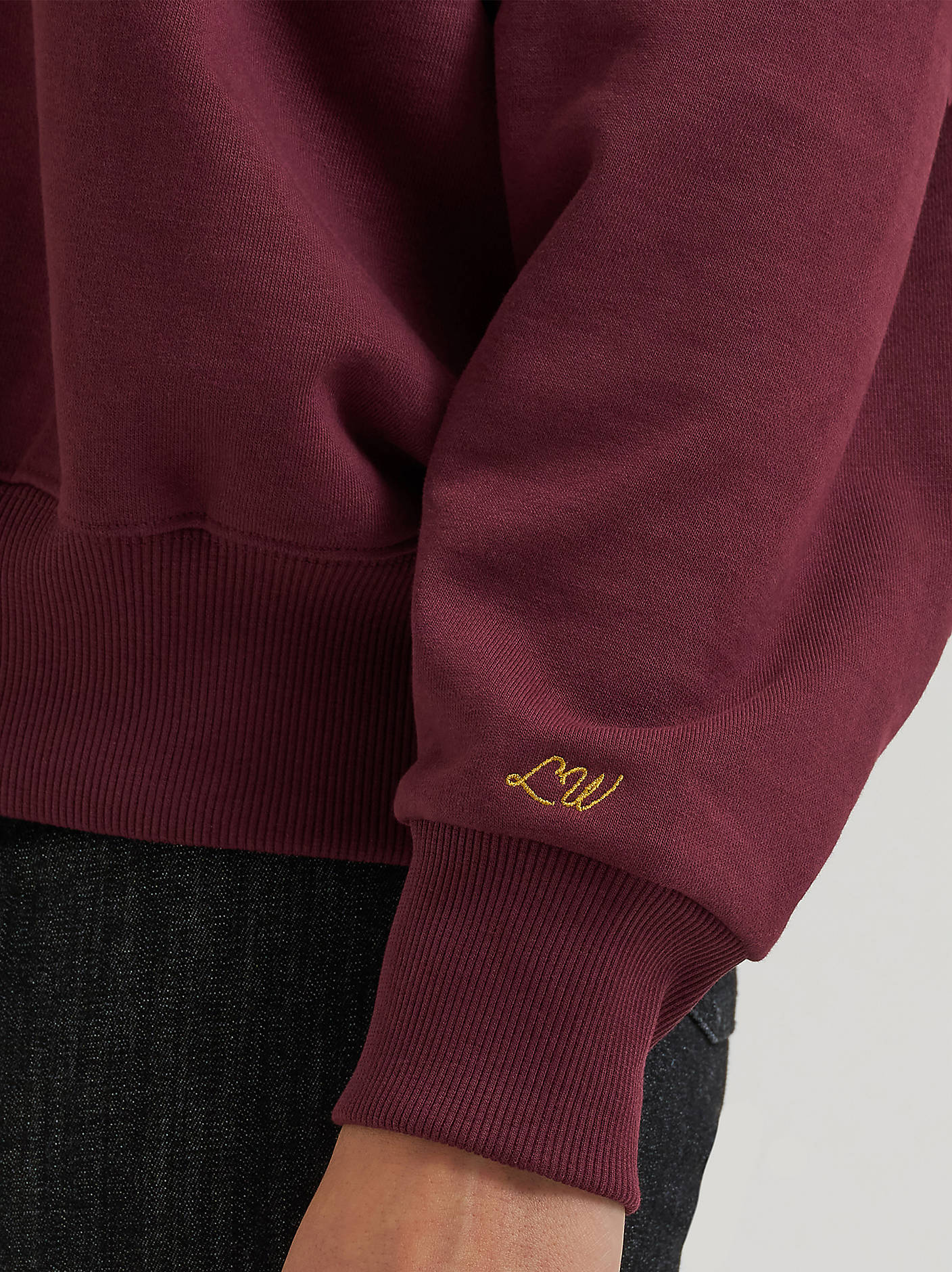 Wrangler Ladies Lainey Wilson Rodeo Nights Sweatshirt Burgundy 112382793