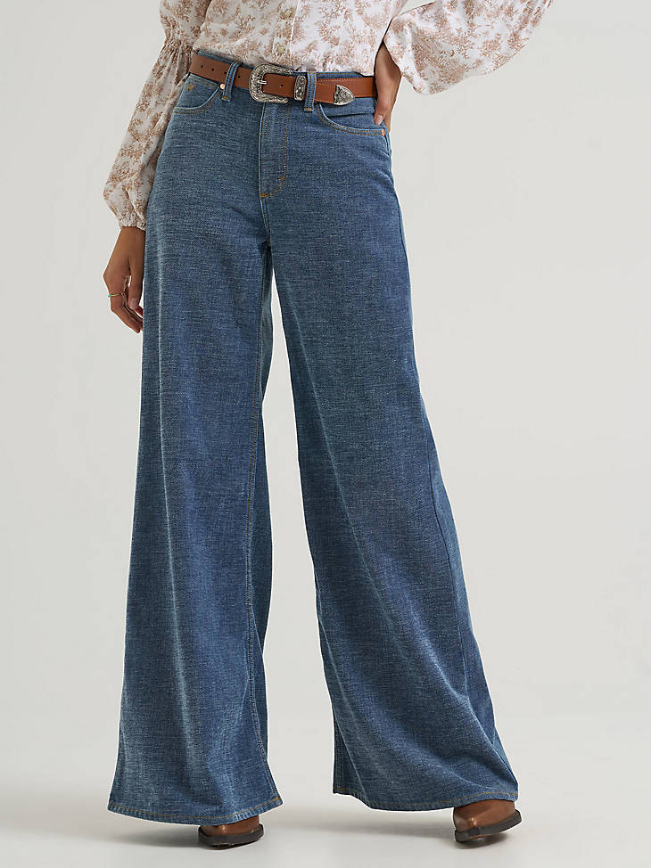 Wrangler Ladies Lainey Wilson Cheeky Wide Leg Chenille Jean 112382902