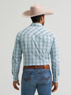 Wrangler Men's 20X Competition Long Sleeve Snap Shirt Forget Me Blue 112384658