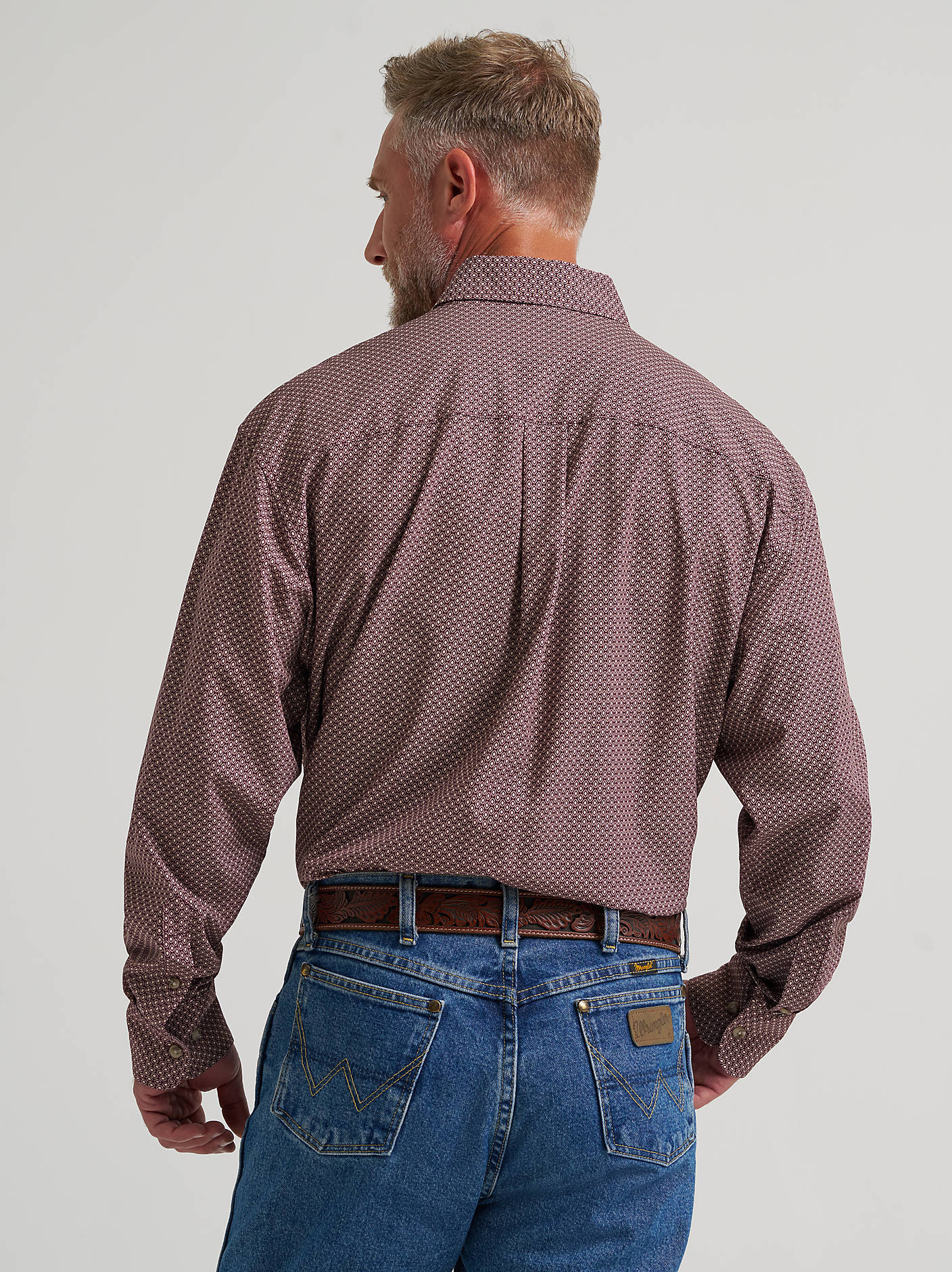 Wrangler Men's George Strait Performance Button Down Shirt Burgundy Geo 112385379