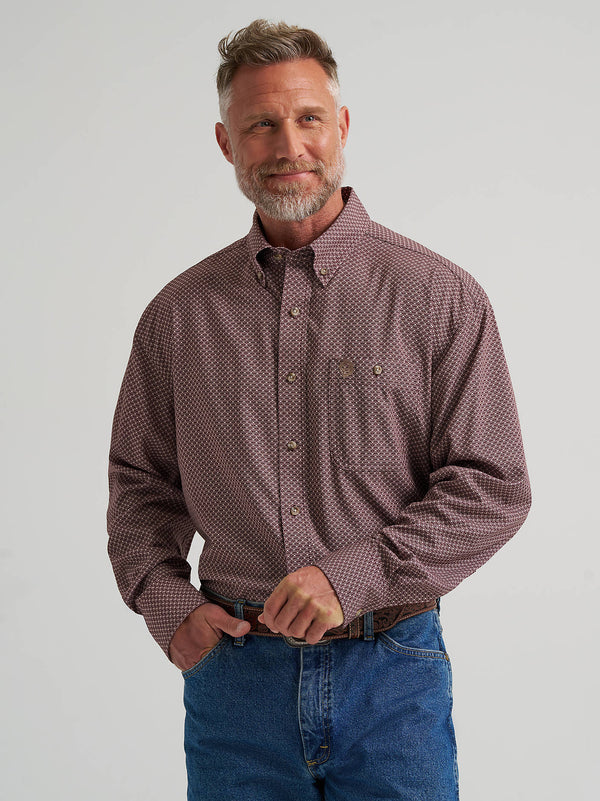 Wrangler Men's George Strait Performance Button Down Shirt Burgundy Geo 112385379