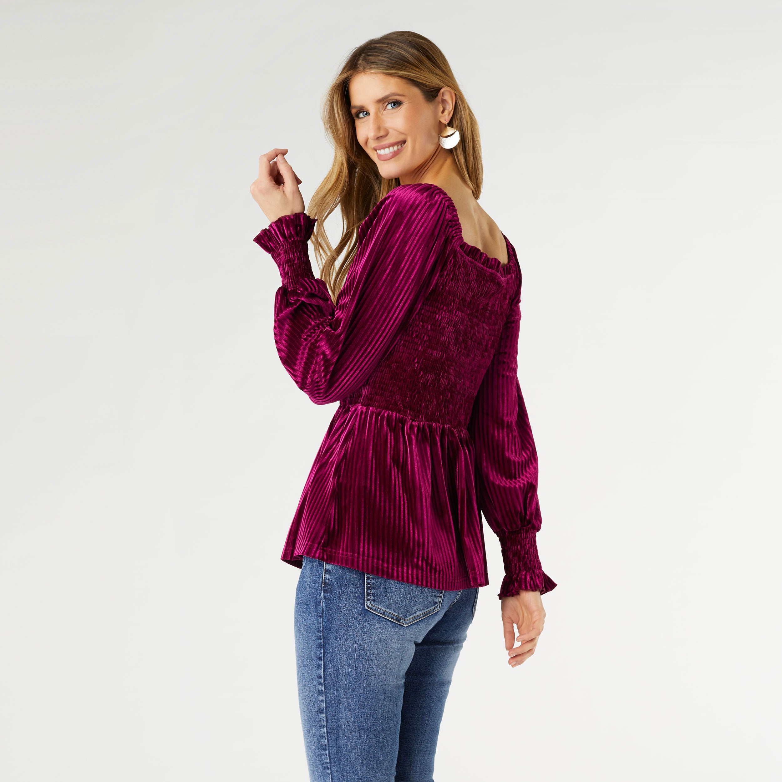 Coco and Carmen Ladies Lulu Pleated Velour Top-2449018
