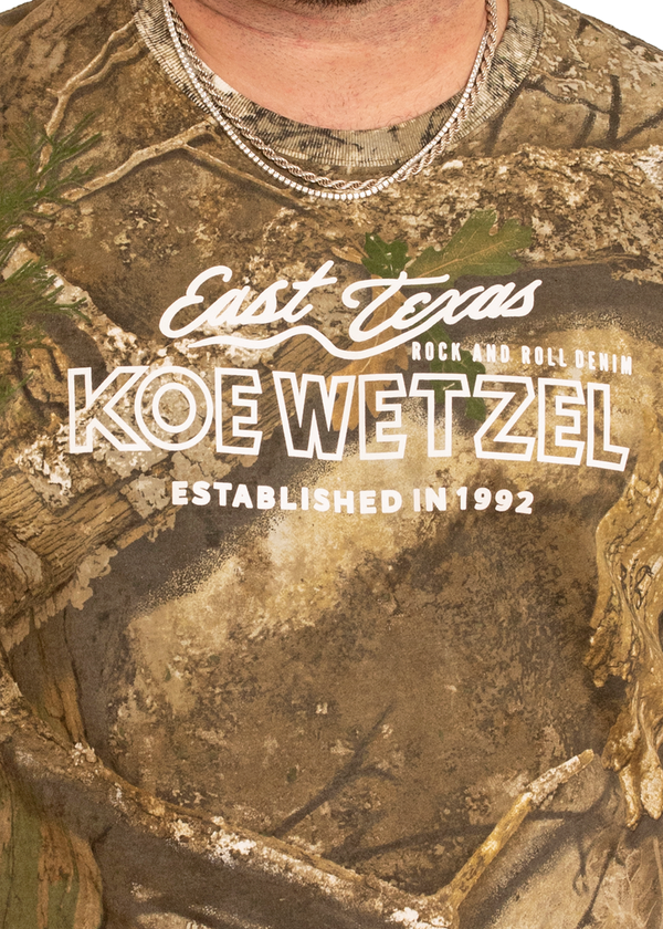 Rock & Roll Men's Koe Wetzel East Texas Rock & Roll T-Shirt - Camo - BU21T08754