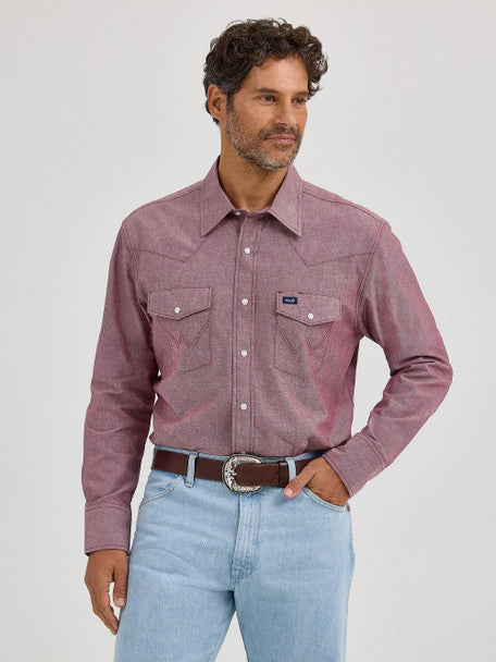 Wrangler Men's Classic Fit Chambray Button Down - 112367725