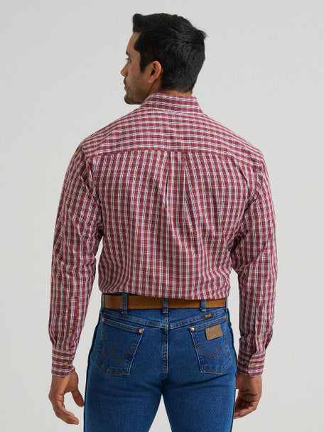 Wrangler Men's Burgundy Plaid Long Sleeve Button Down Shirt - 112381629