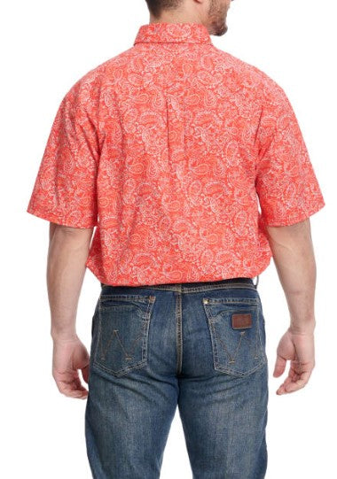 Wrangler Men's George Strait Collection Red Paisley Short Sleeve Western Shirt 112346542