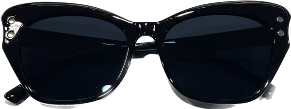 Coco and Carmen Fiona Quinn Black Sunglasses-2416319A