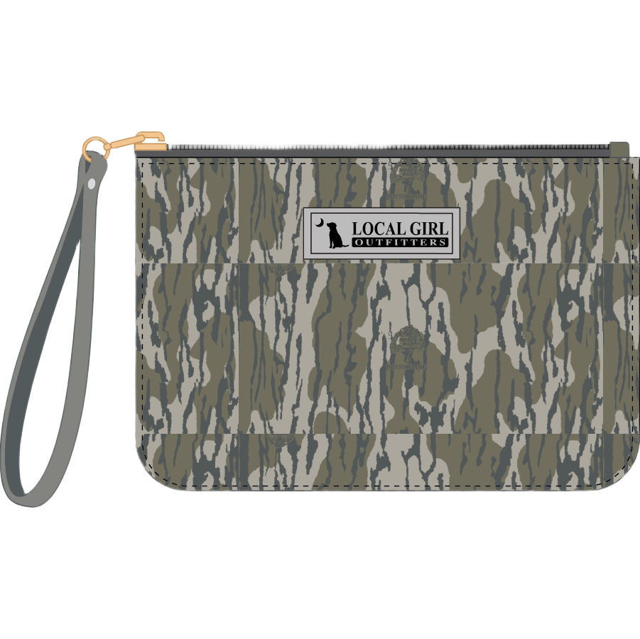 Local Girl Wristlet - Mossy Oak® Bottomland