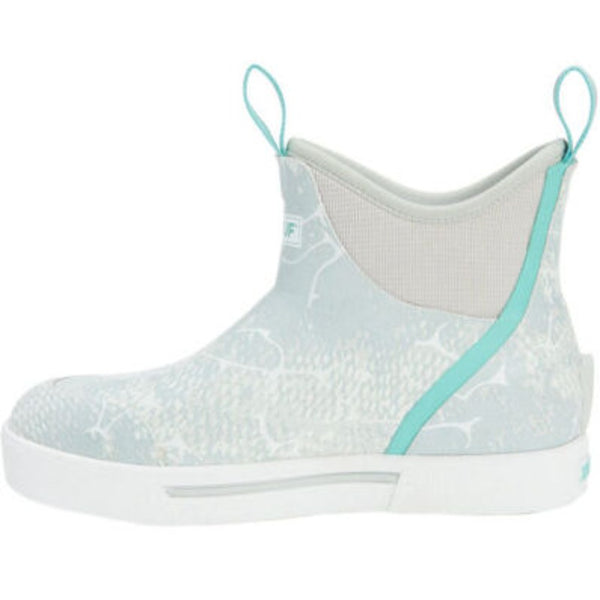 Ladies XtraTuf Wheelhouse 6 inch Ankle Deck Boot XWW2CH Blue