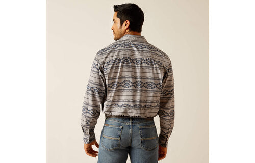 Ariat Men's VentTEK Outbound Classic Fit Button Down Shirt - 10049015
