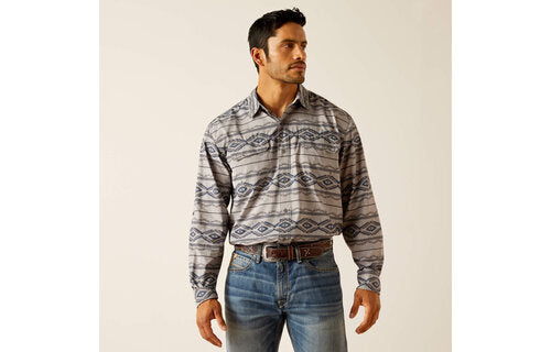 Ariat Men's VentTEK Outbound Classic Fit Button Down Shirt - 10049015