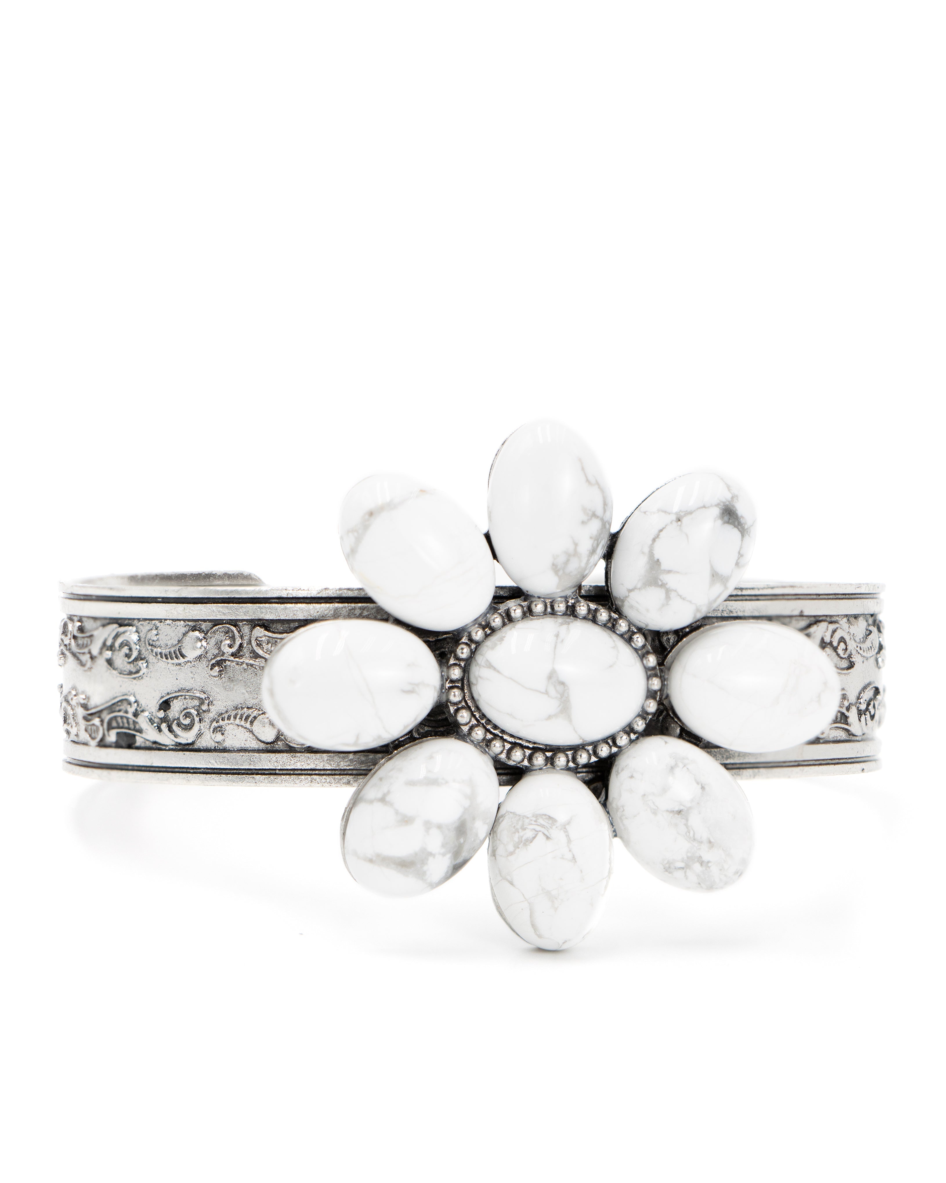 Cowgirl Confetti In Bloom Bracelet – White - CCCUF90-30
