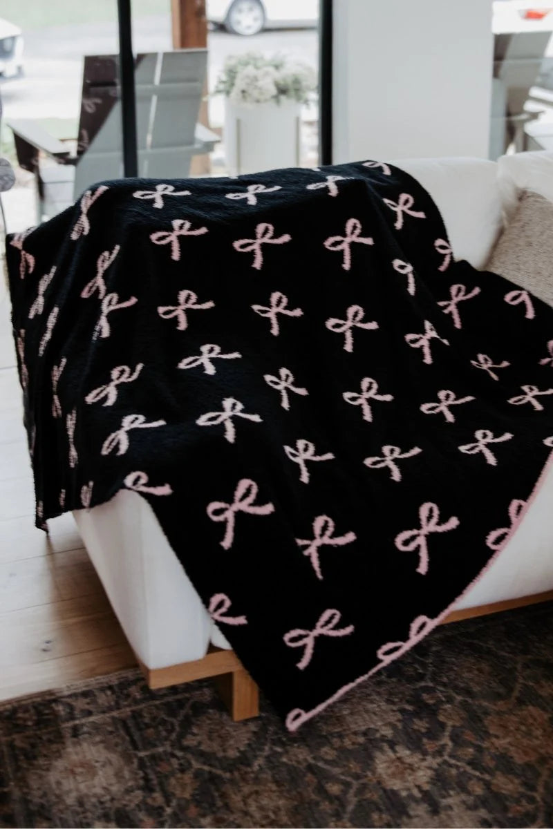 KatyDid Light Pink & Black Double Sided Bow Blanket - KDC-BLKT-21_LPK