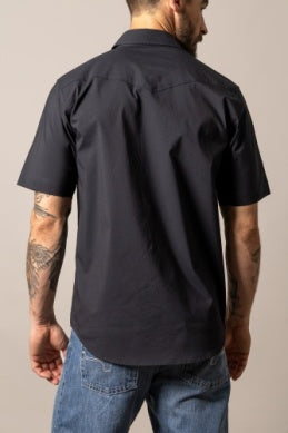 Kimes Ranch Men’s Rio Pearl Snap Short Sleeve Shirt – Black