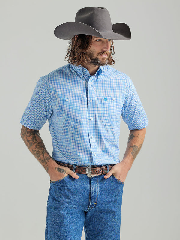 Wrangler Men's George Strait Short Sleeve Two Pocket Button Down Shirt 112324897