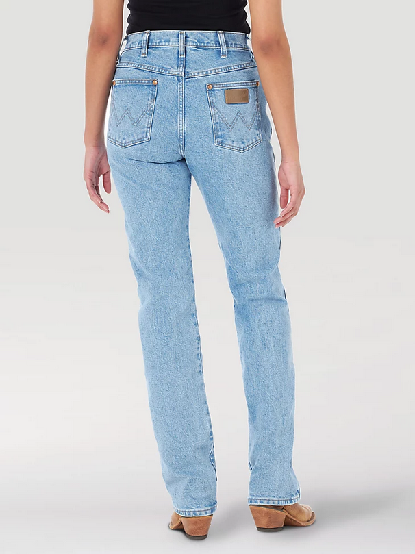 Wrangler Ladies Cowboy Cut Slim Fit Jean in Antique Wash 14MWZAT