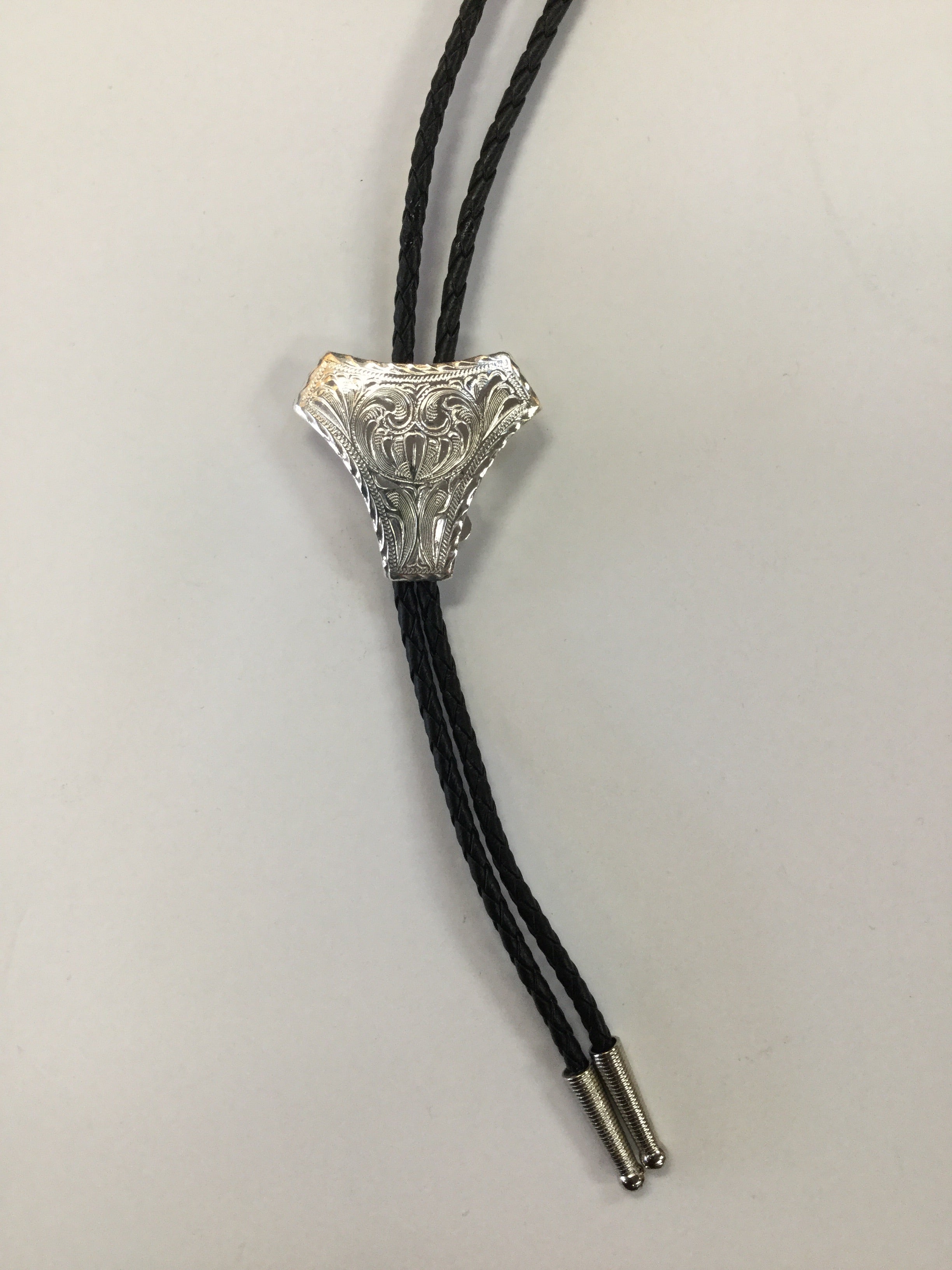 Triangle silver bolo 22150