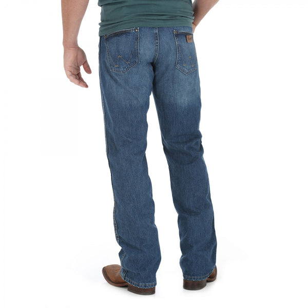 Wrangler Retro® Boot Cut Jean